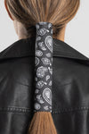 Neoprene B&W Paisley Hair Glove®