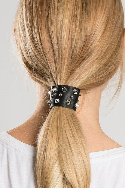 1.25" Set Debossed Skulls & Nailheads - Original Hair Glove®