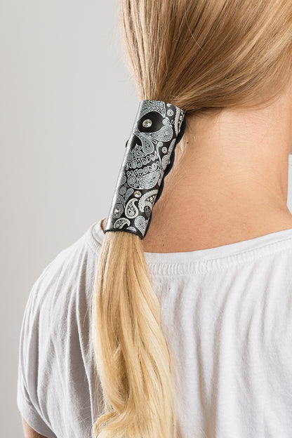 Skull Paisley w/Gems - Original Hair Glove®