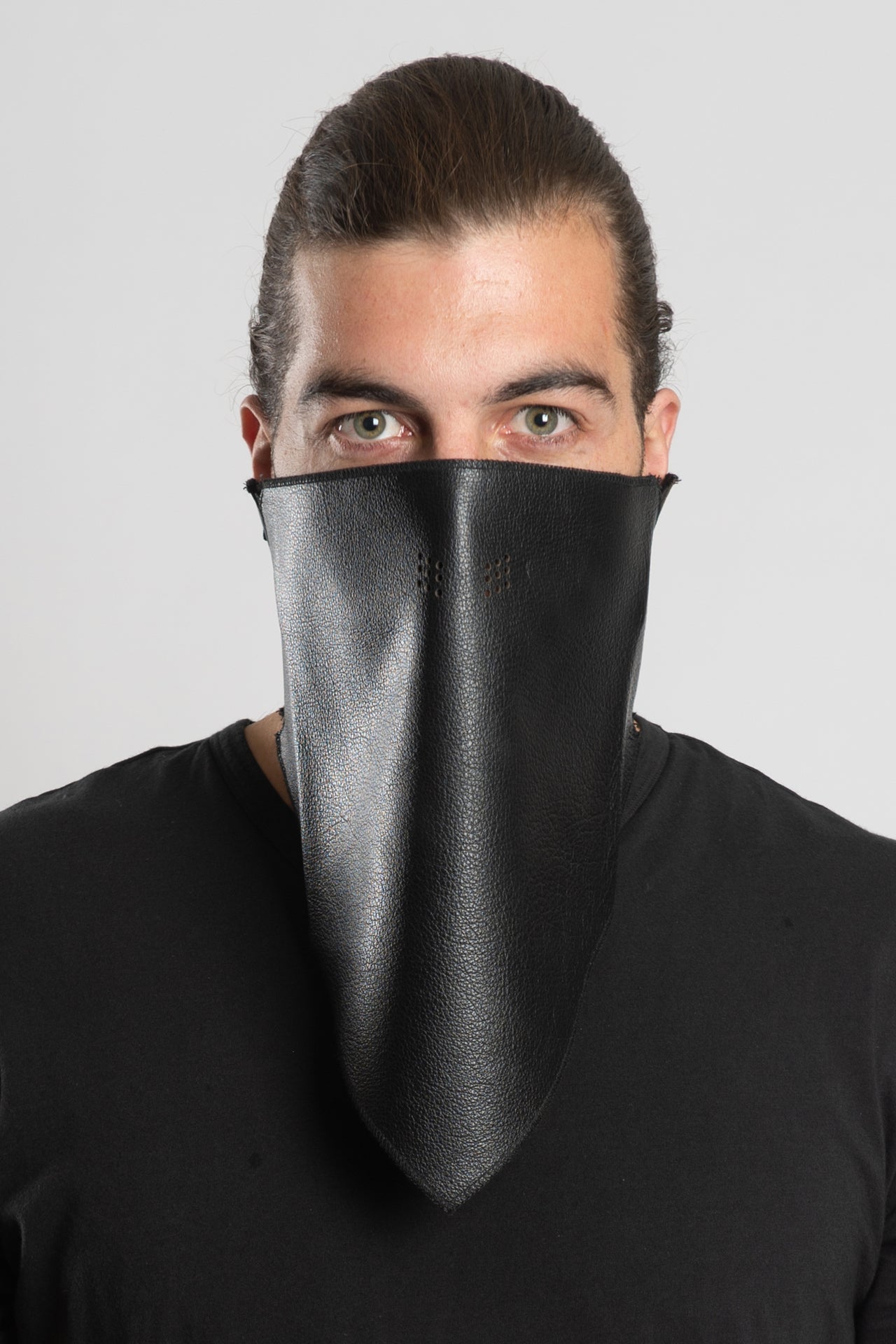 3-Piece Leather Triangle Mask Black – Hair Glove